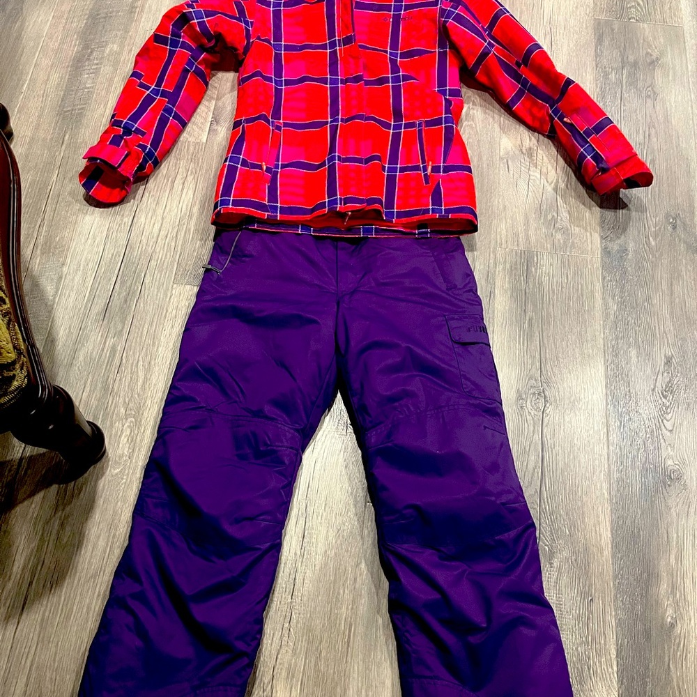 Excellent condition youth Ski/snowboard set by Columbia